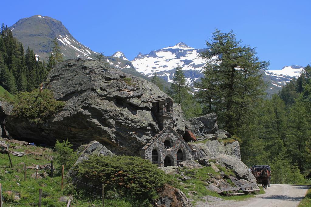 Matreier Tauernhaus Hotel Matrei in Osttirol Luaran gambar